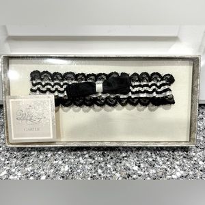Vintage Hallmark Black & White Garter NEW